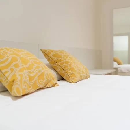 Domio - Residenza Del Corso Homestay *